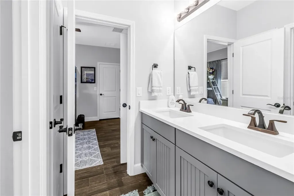 10108 Corriente Court Palmetto FL 34221