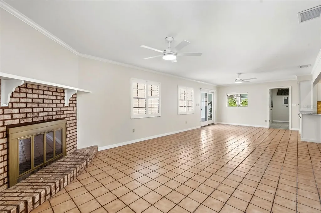 345 Bailey Street Safety Harbor FL 34695