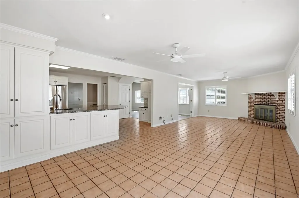 345 Bailey Street Safety Harbor FL 34695