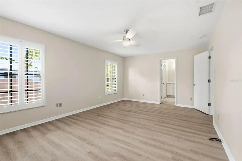 345 Bailey Street Safety Harbor FL 34695