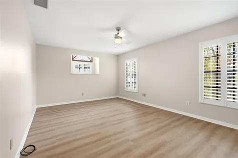 345 Bailey Street Safety Harbor FL 34695