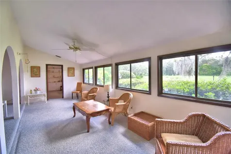 20 Nottingham Way Haines City FL 33844
