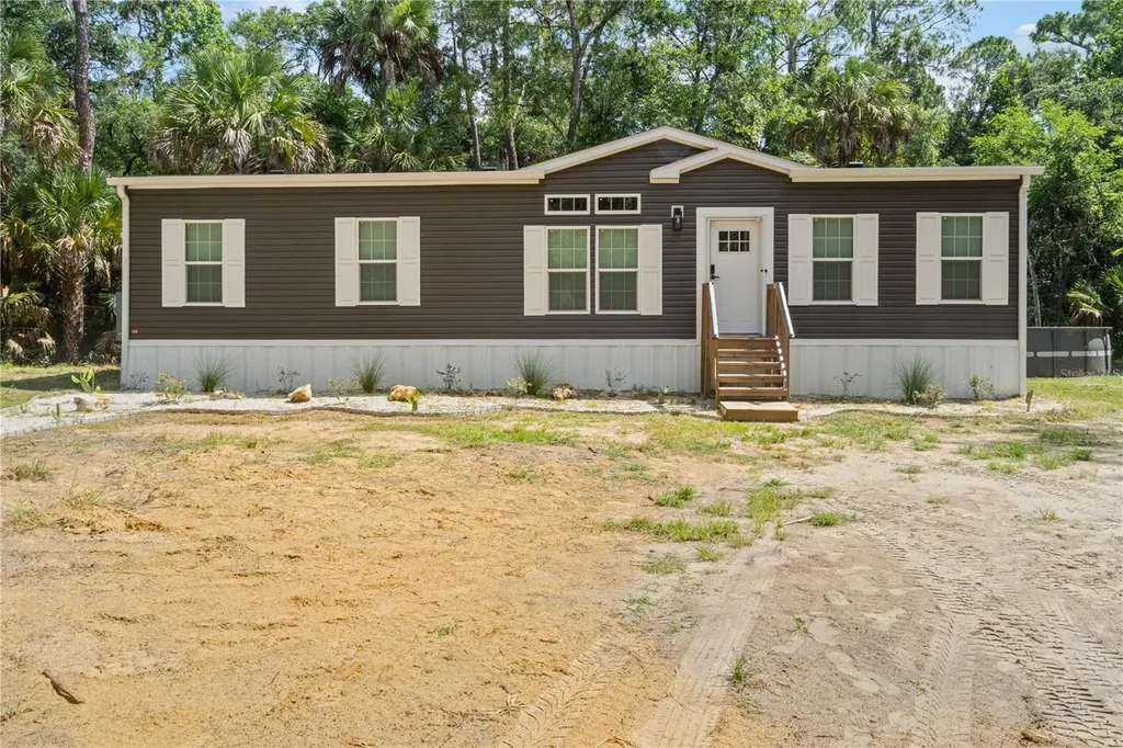 375 Sapp Street Inglis FL 34449