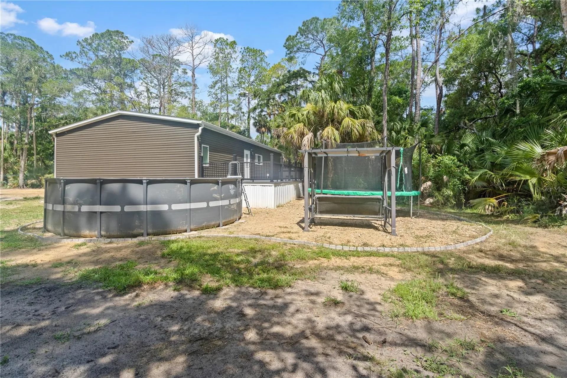375 Sapp Street Inglis FL 34449