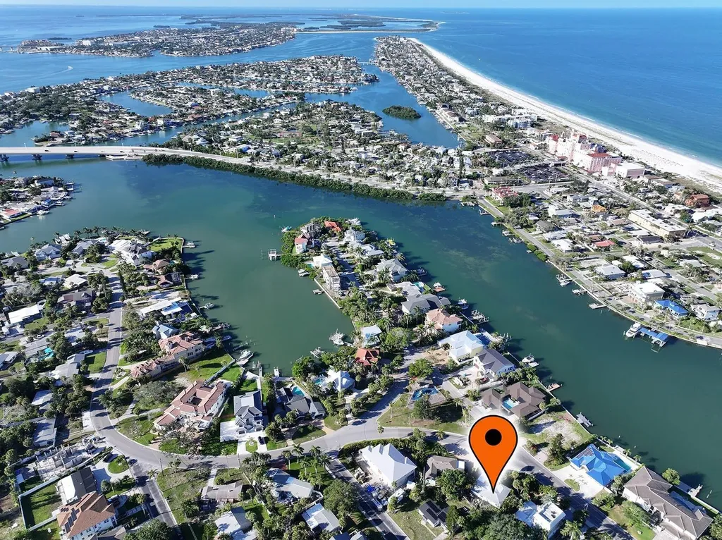 3929 Belle Vista Drive St Pete Beach FL 33706