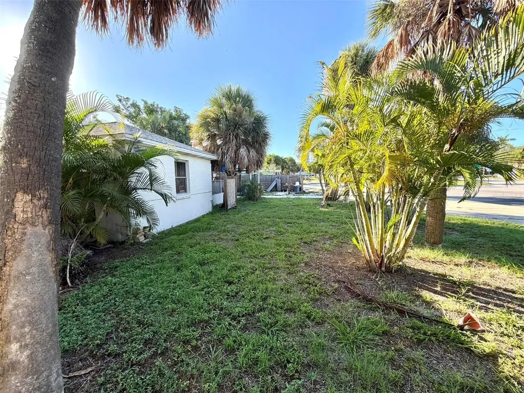 3929 Belle Vista Drive St Pete Beach FL 33706