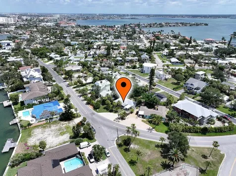 3929 Belle Vista Drive St Pete Beach FL 33706