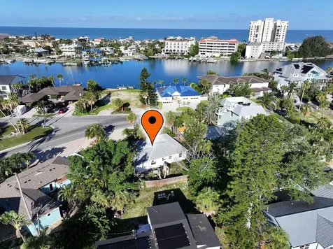 3929 Belle Vista Drive St Pete Beach FL 33706