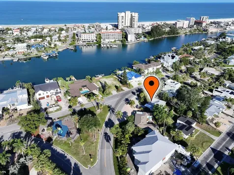 3929 Belle Vista Drive St Pete Beach FL 33706