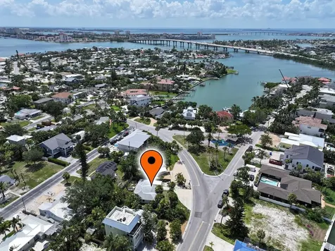 3929 Belle Vista Drive St Pete Beach FL 33706