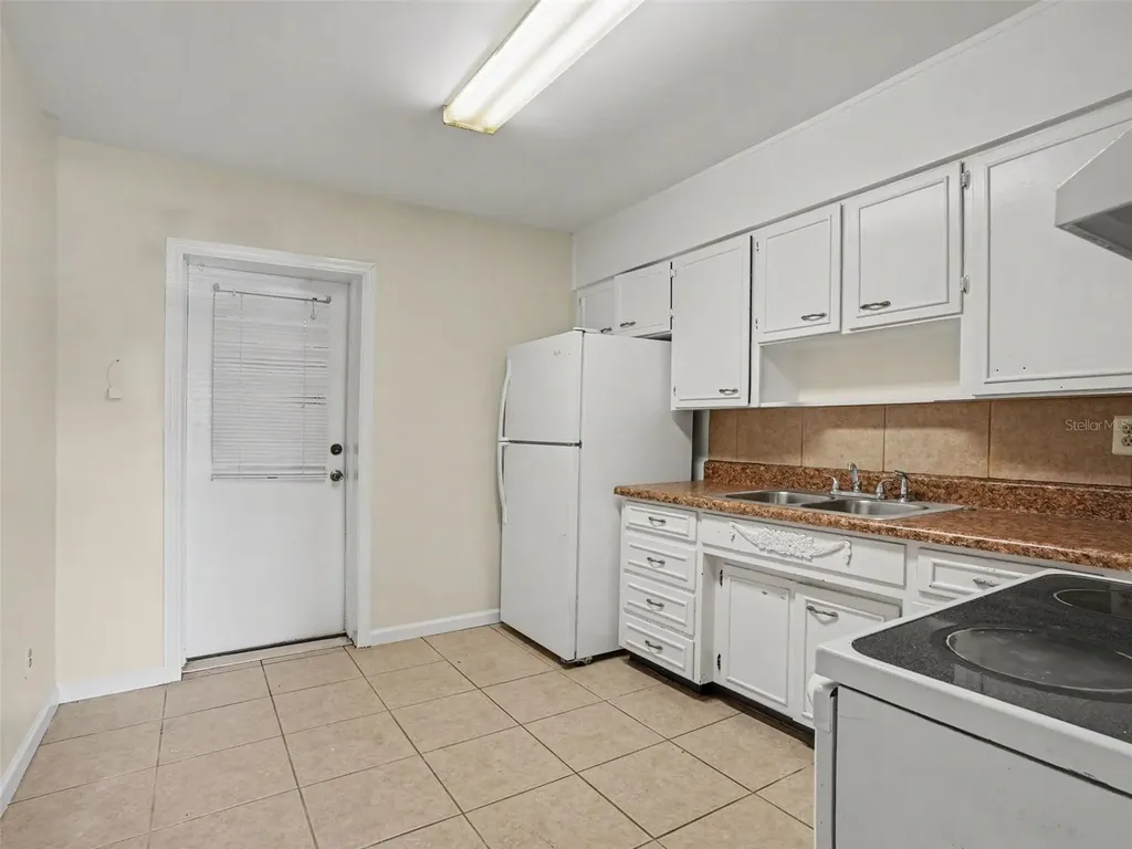 423 Nansemond Avenue Lakeland FL 33801