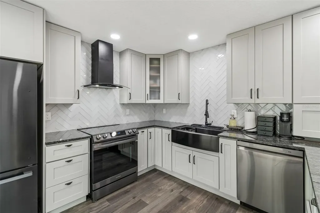 2442 Sagemont Drive Brandon FL 33511