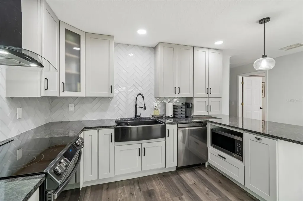 2442 Sagemont Drive Brandon FL 33511