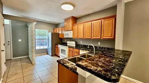 5822 Nature Terrace Cove Tampa FL 33617