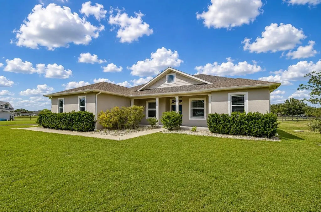 4008 Mcintosh Estates Lane Plant City FL 33565