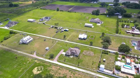 4008 Mcintosh Estates Lane Plant City FL 33565