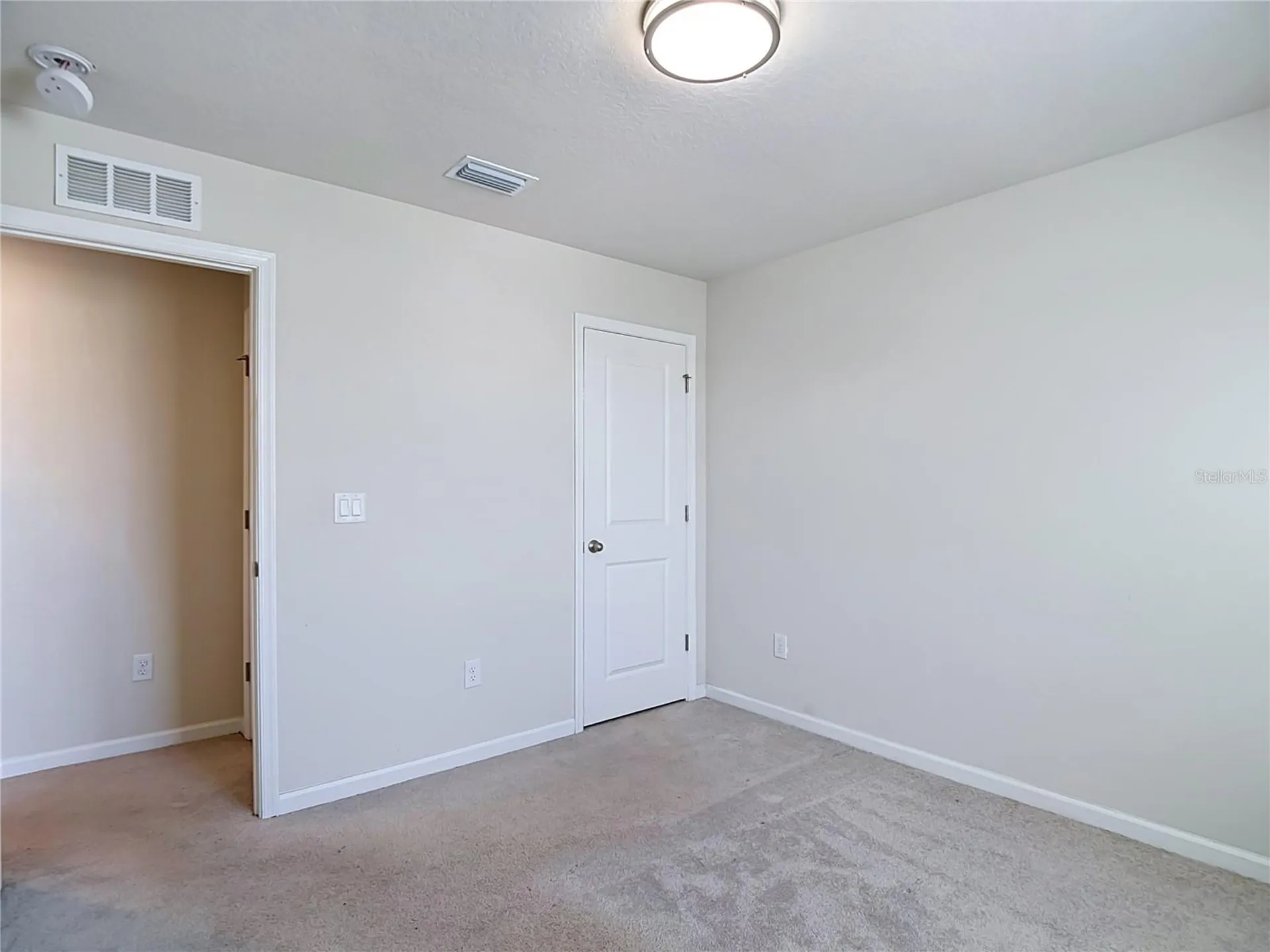 10699 Old Sycamore Loop Land O Lakes FL 34638