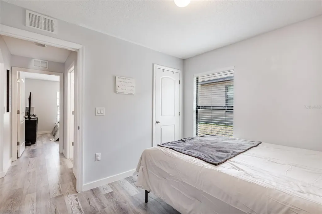 2491 Bracknell Forest Trail Tavares FL 32778