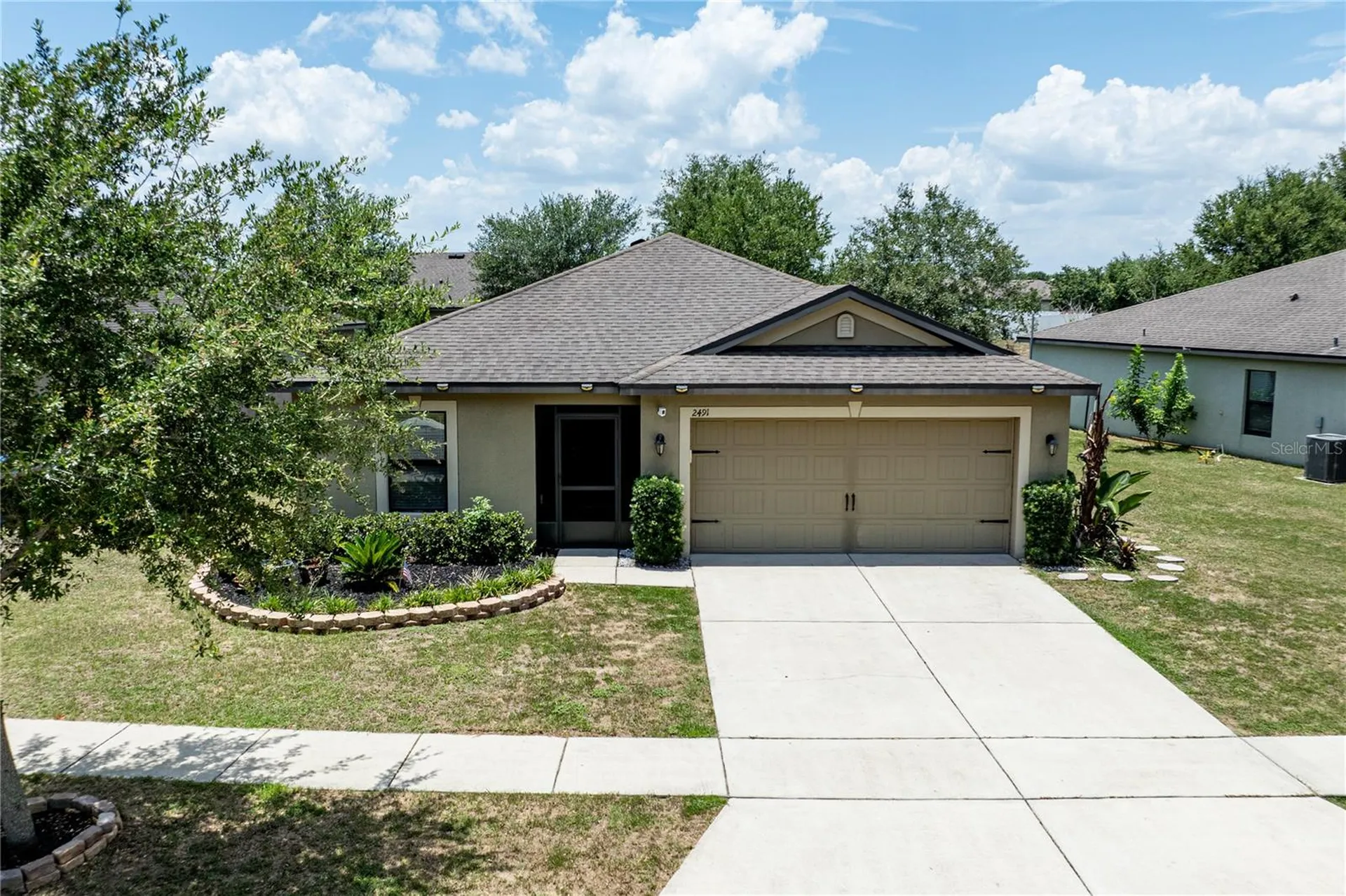 2491 Bracknell Forest Trail Tavares FL 32778