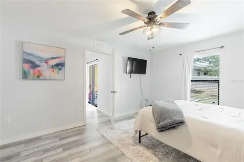 2491 Bracknell Forest Trail Tavares FL 32778