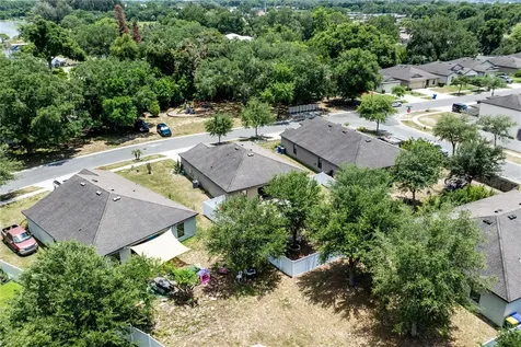 2491 Bracknell Forest Trail Tavares FL 32778