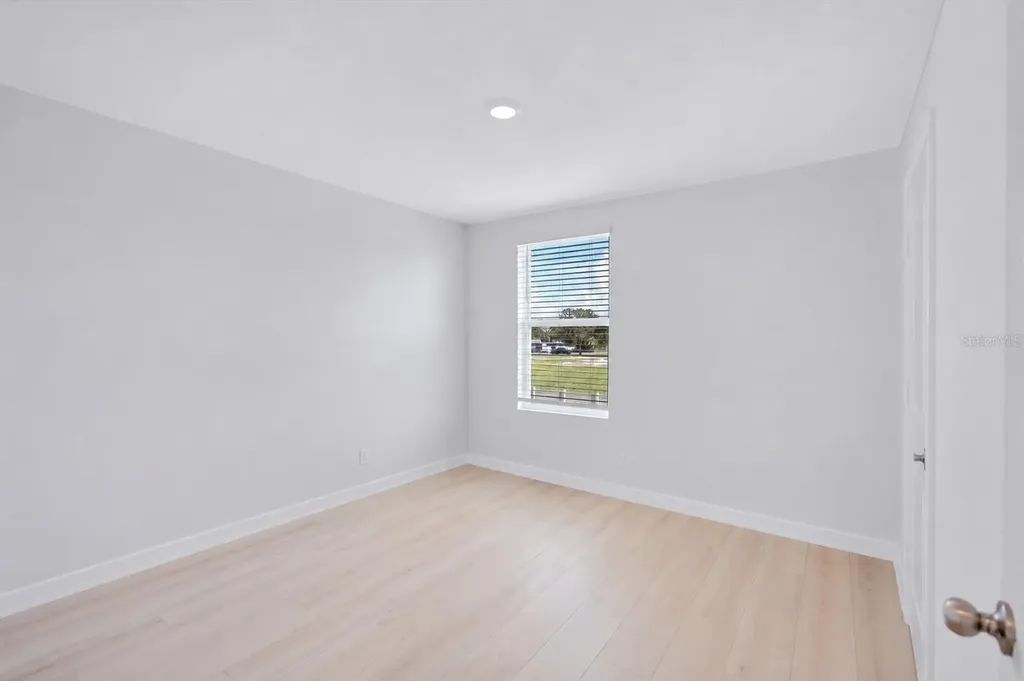 7601 Rosewood Garden Loop Tampa FL 33637