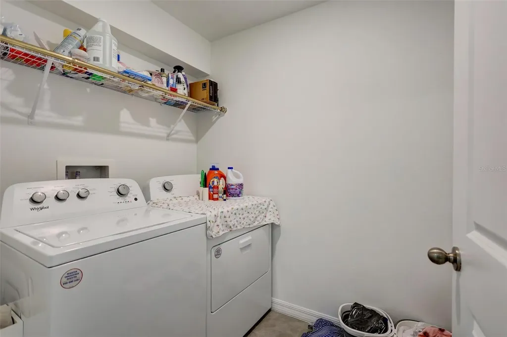 7601 Rosewood Garden Loop Tampa FL 33637