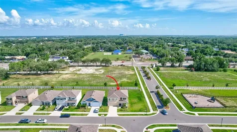 7601 Rosewood Garden Loop Tampa FL 33637