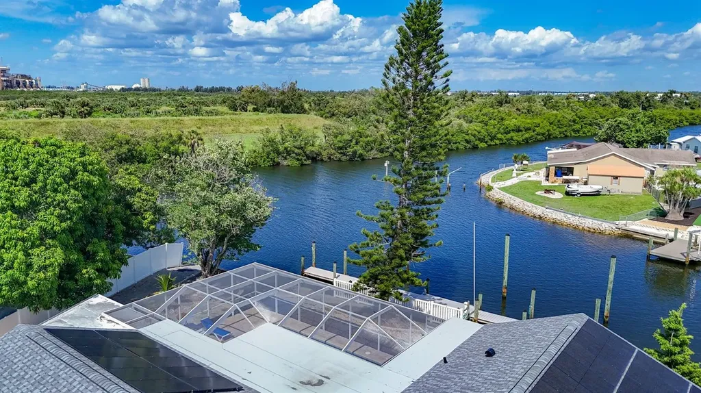 6531 Santiago Court Apollo Beach FL 33572