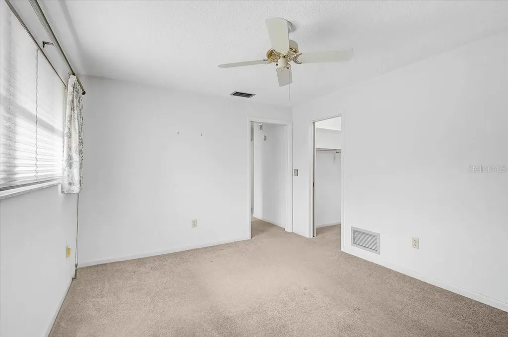 426 Whitfield Avenue Sarasota FL 34243