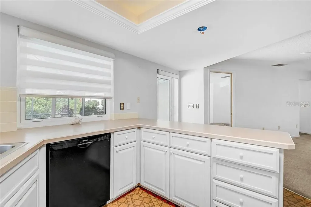 426 Whitfield Avenue Sarasota FL 34243