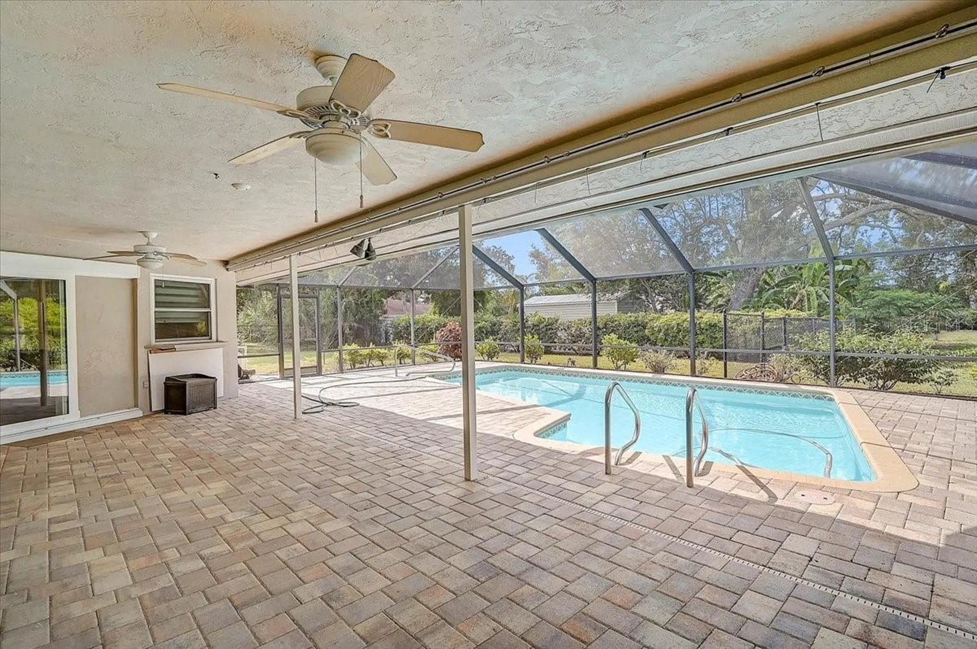 426 Whitfield Avenue Sarasota FL 34243