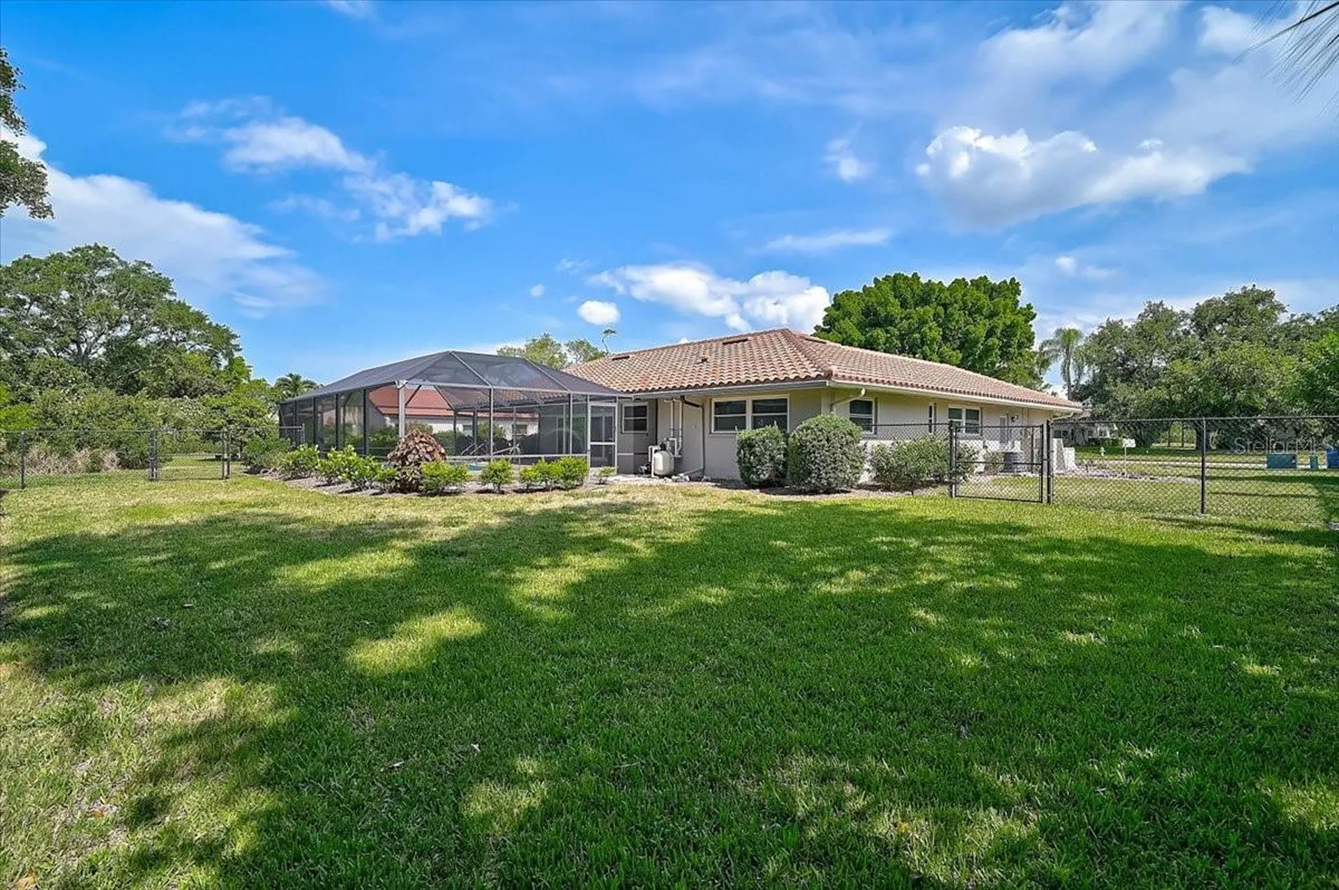 426 Whitfield Avenue Sarasota FL 34243