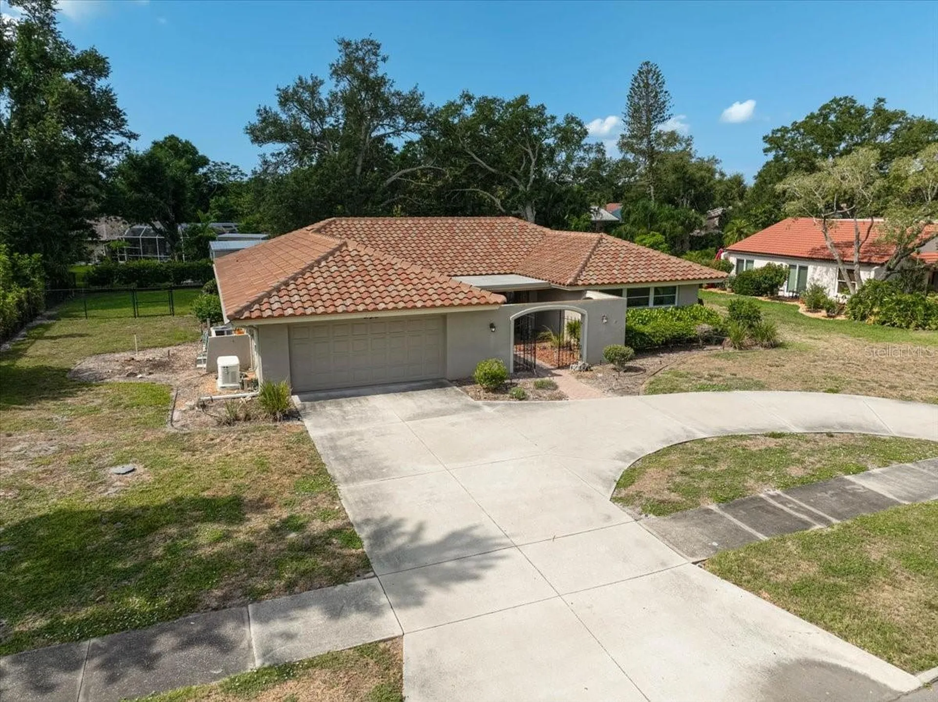 426 Whitfield Avenue Sarasota FL 34243