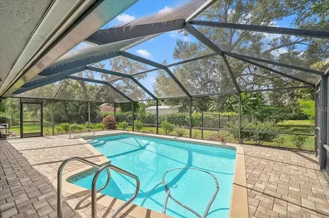 426 Whitfield Avenue Sarasota FL 34243