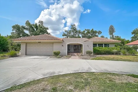 426 Whitfield Avenue Sarasota FL 34243