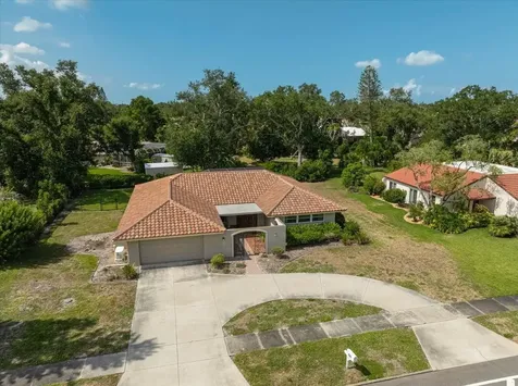 426 Whitfield Avenue Sarasota FL 34243
