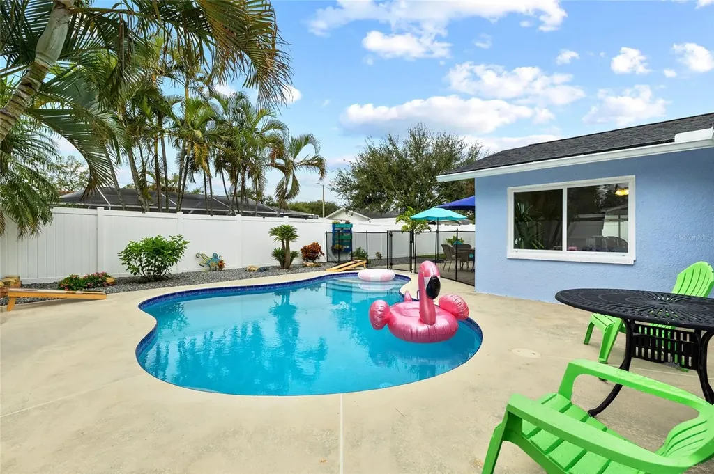 6398 Woodland Boulevard N Pinellas Park FL 33781