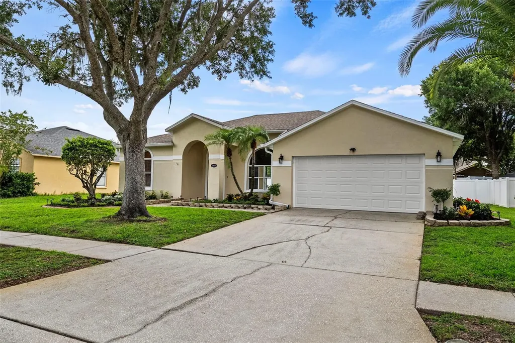 19811 Wyndham Lakes Drive Odessa FL 33556