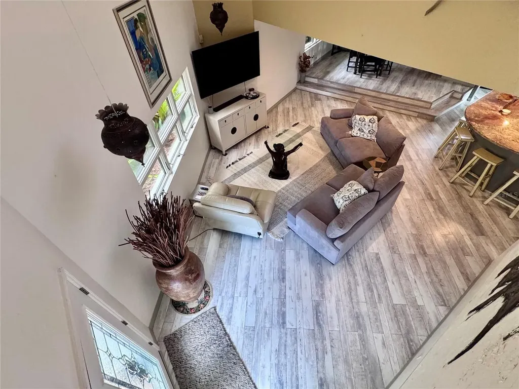 735 79th Circle S St Petersburg FL 33707