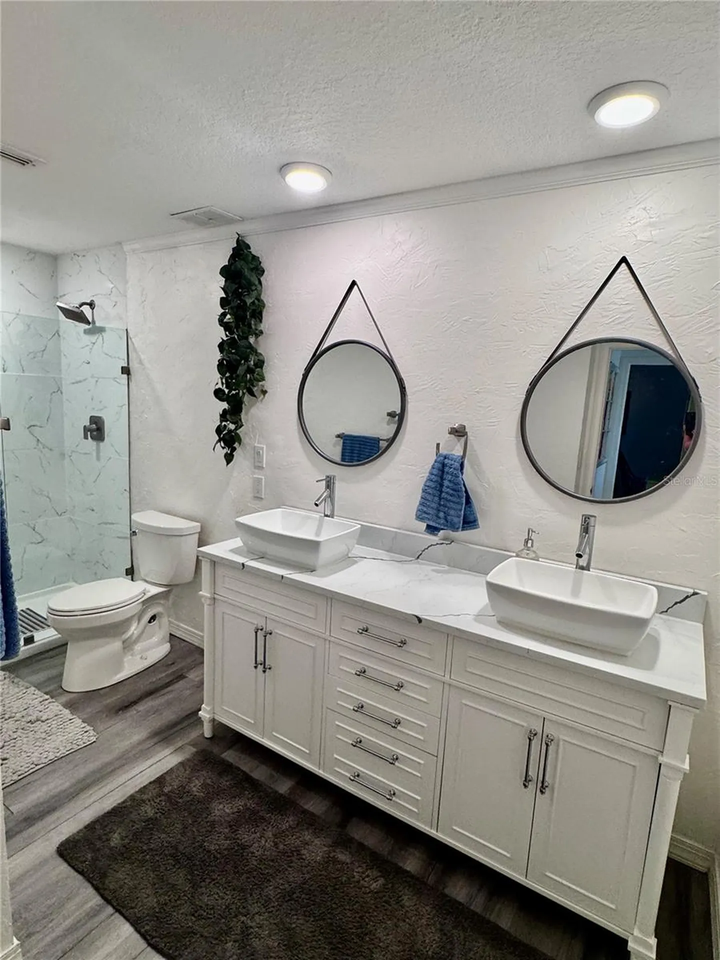 735 79th Circle S St Petersburg FL 33707