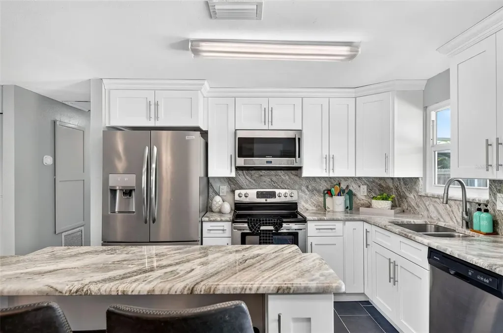 619 Timber Bay Circle E Oldsmar FL 34677