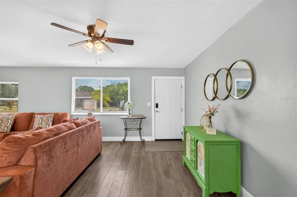 619 Timber Bay Circle E Oldsmar FL 34677