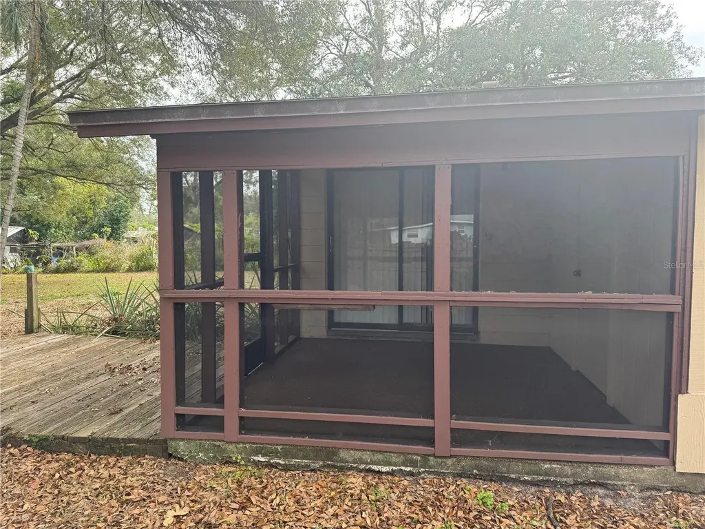 5619 Peach Avenue Seffner FL 33584