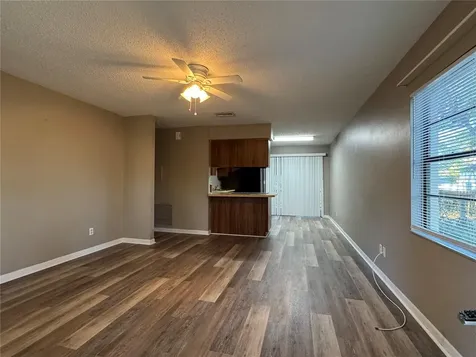 5619 Peach Avenue Seffner FL 33584