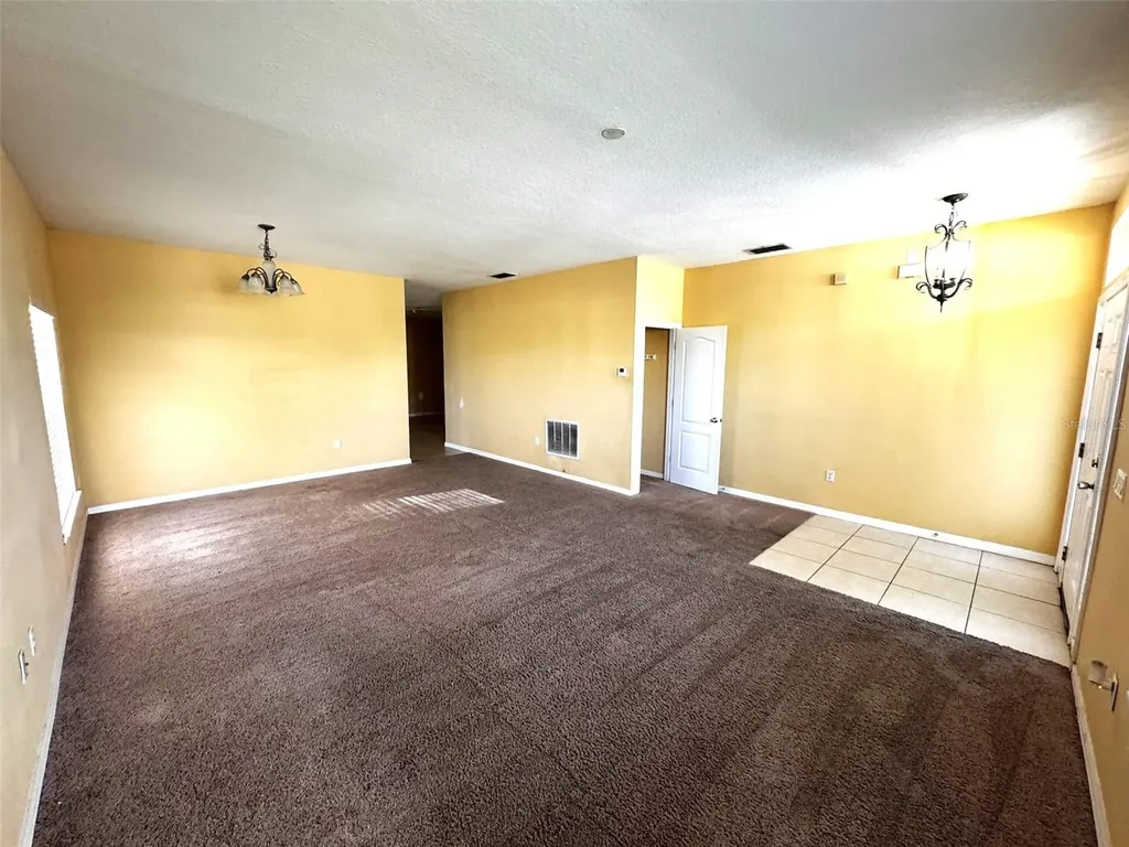 1111 Hacienda Circle Kissimmee FL 34741