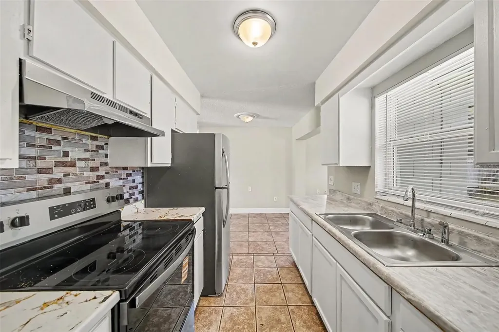 4333 Cynthia Street Orlando FL 32811