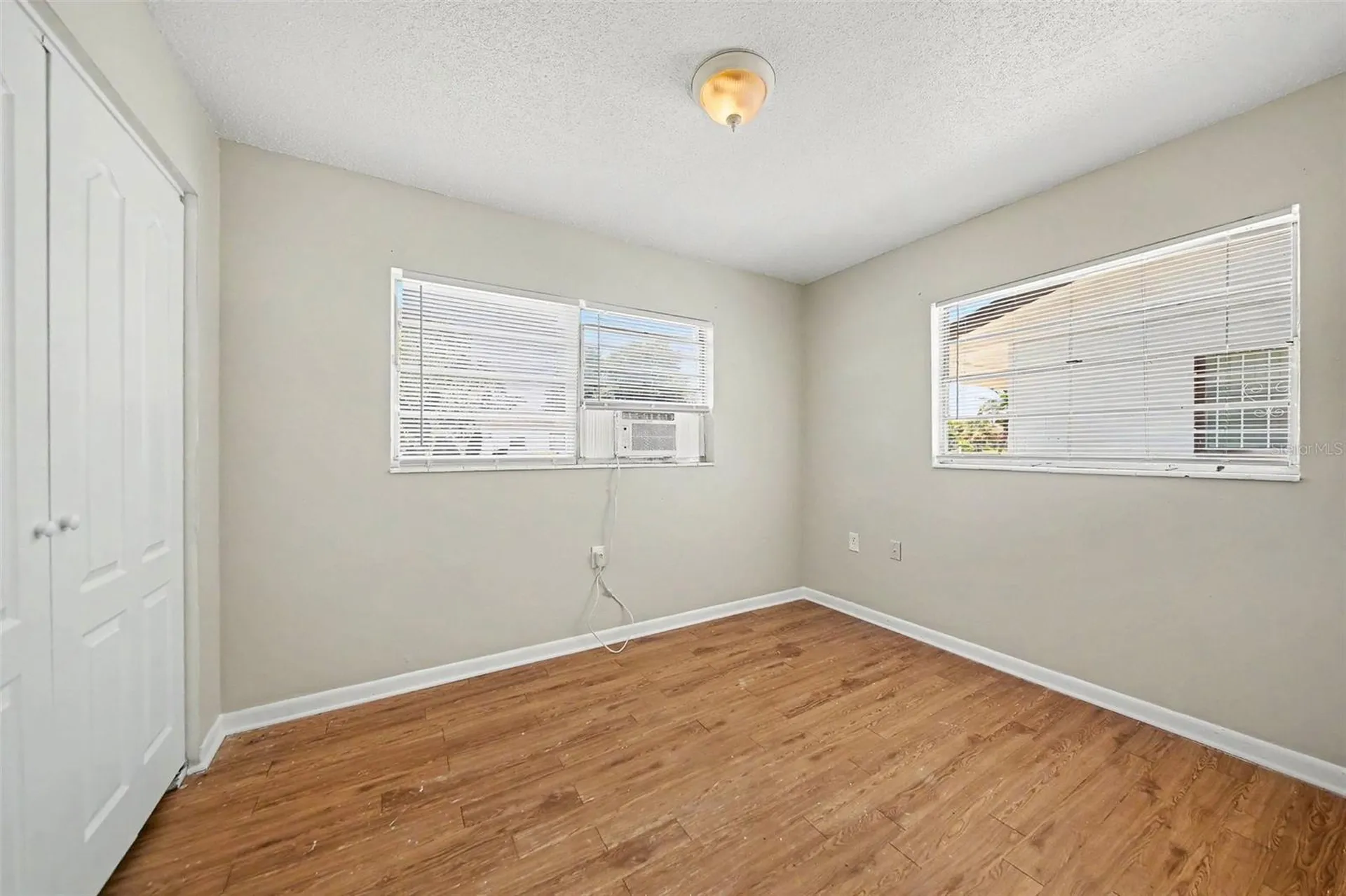 4333 Cynthia Street Orlando FL 32811
