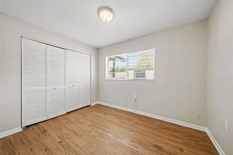 4333 Cynthia Street Orlando FL 32811