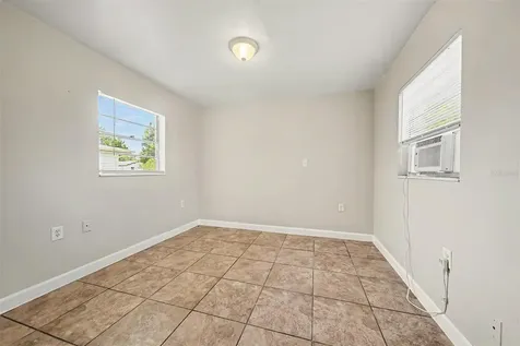 4333 Cynthia Street Orlando FL 32811